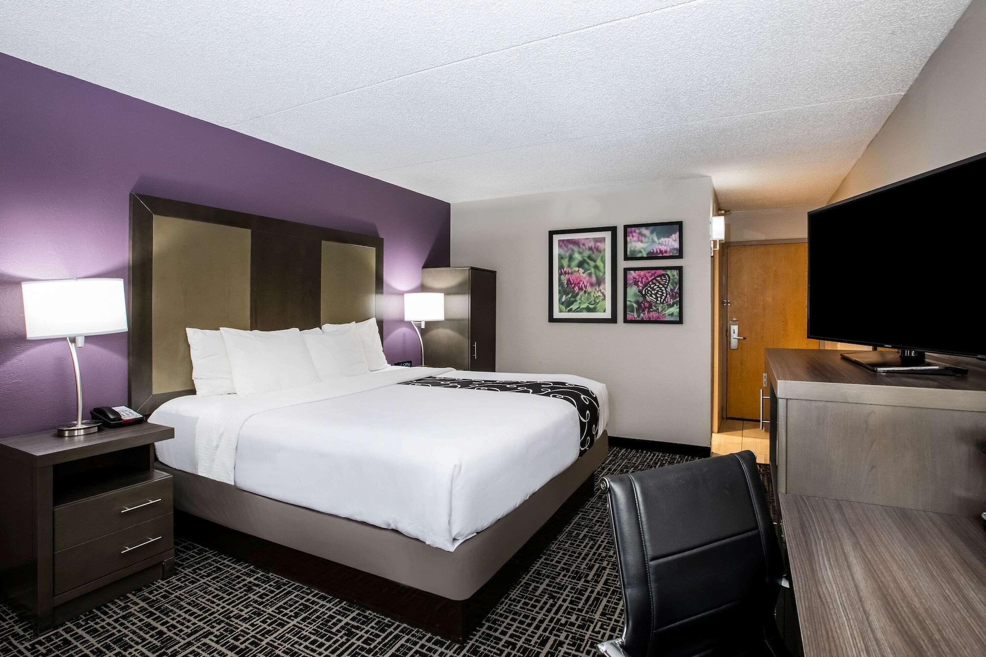 La Quinta Inn By Wyndham Davenport & Conference Center Εξωτερικό φωτογραφία